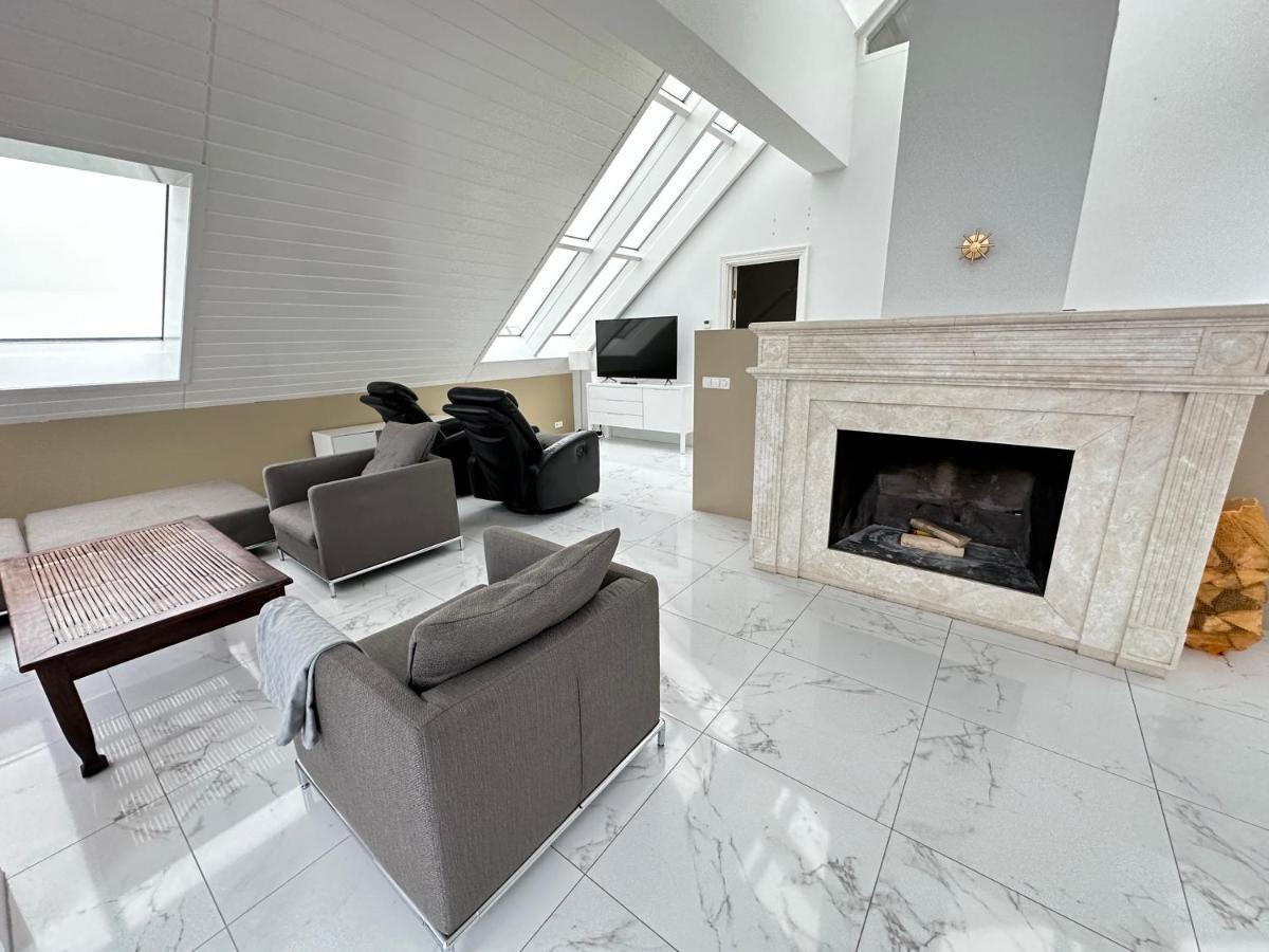 Big Villa Centrally Located In Reykjavík Eksteriør bilde