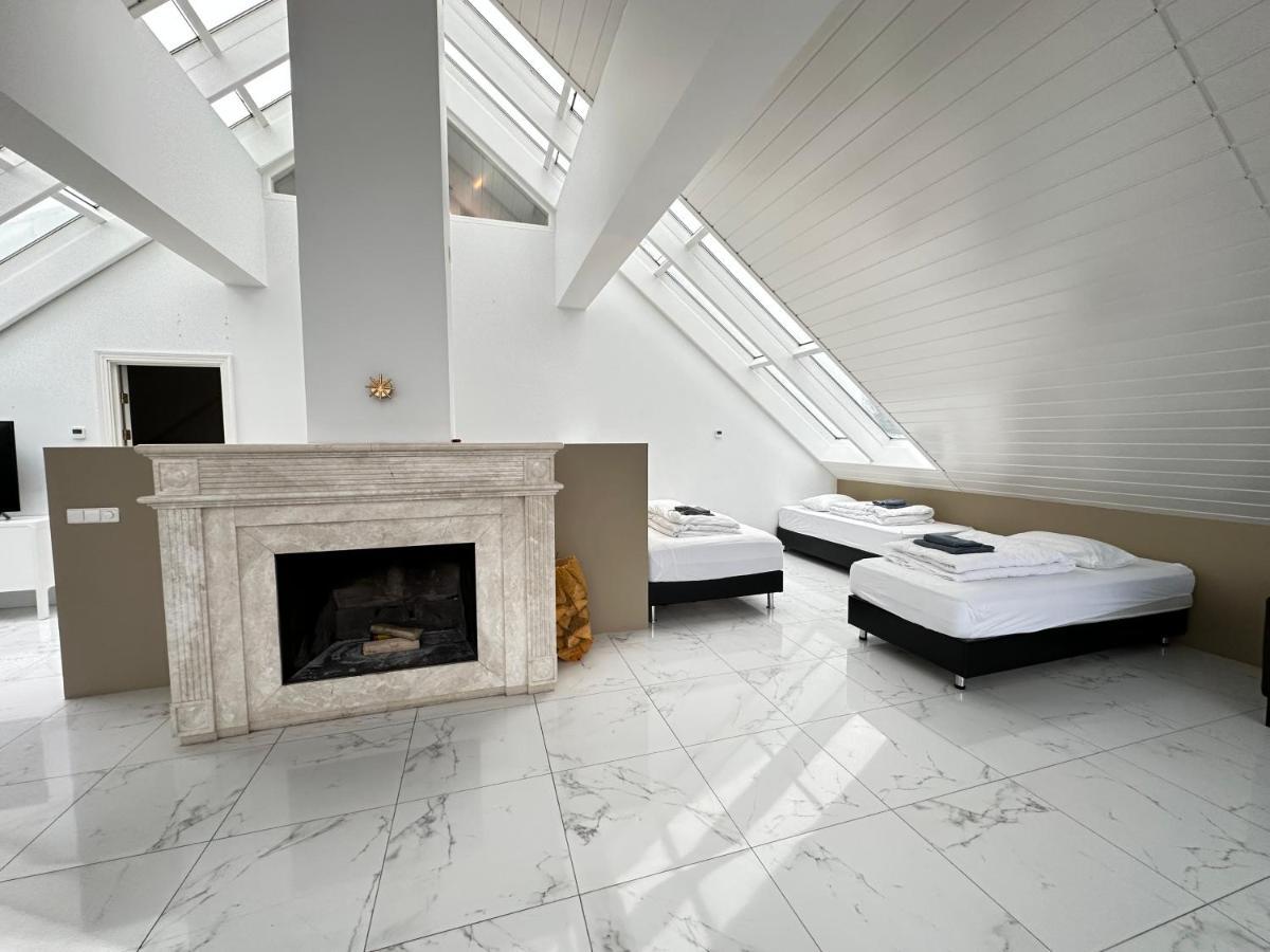 Big Villa Centrally Located In Reykjavík Eksteriør bilde